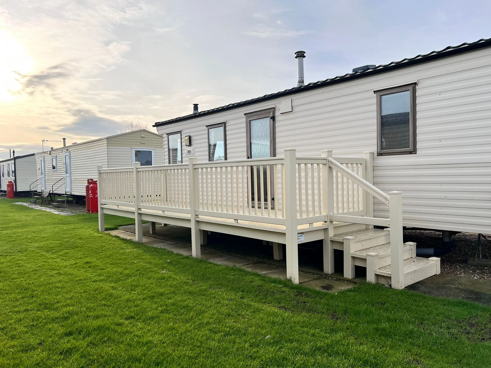 2012 Willerby Rio Gold 2 Bed Decking External