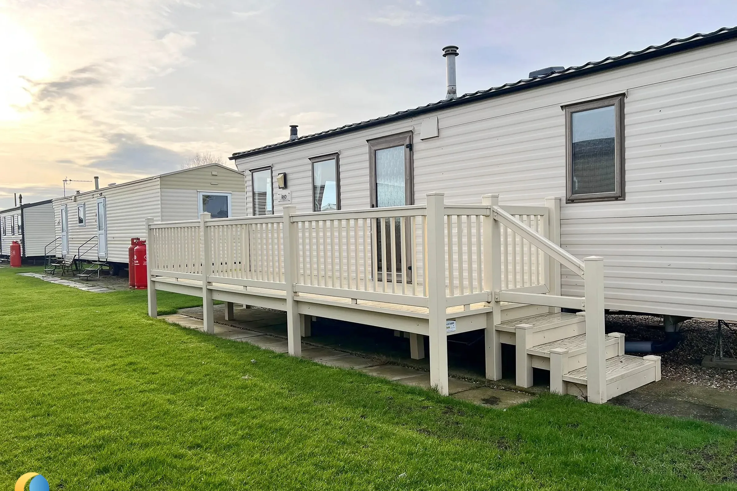 2012 Willerby Rio Gold Exterior and Decking 