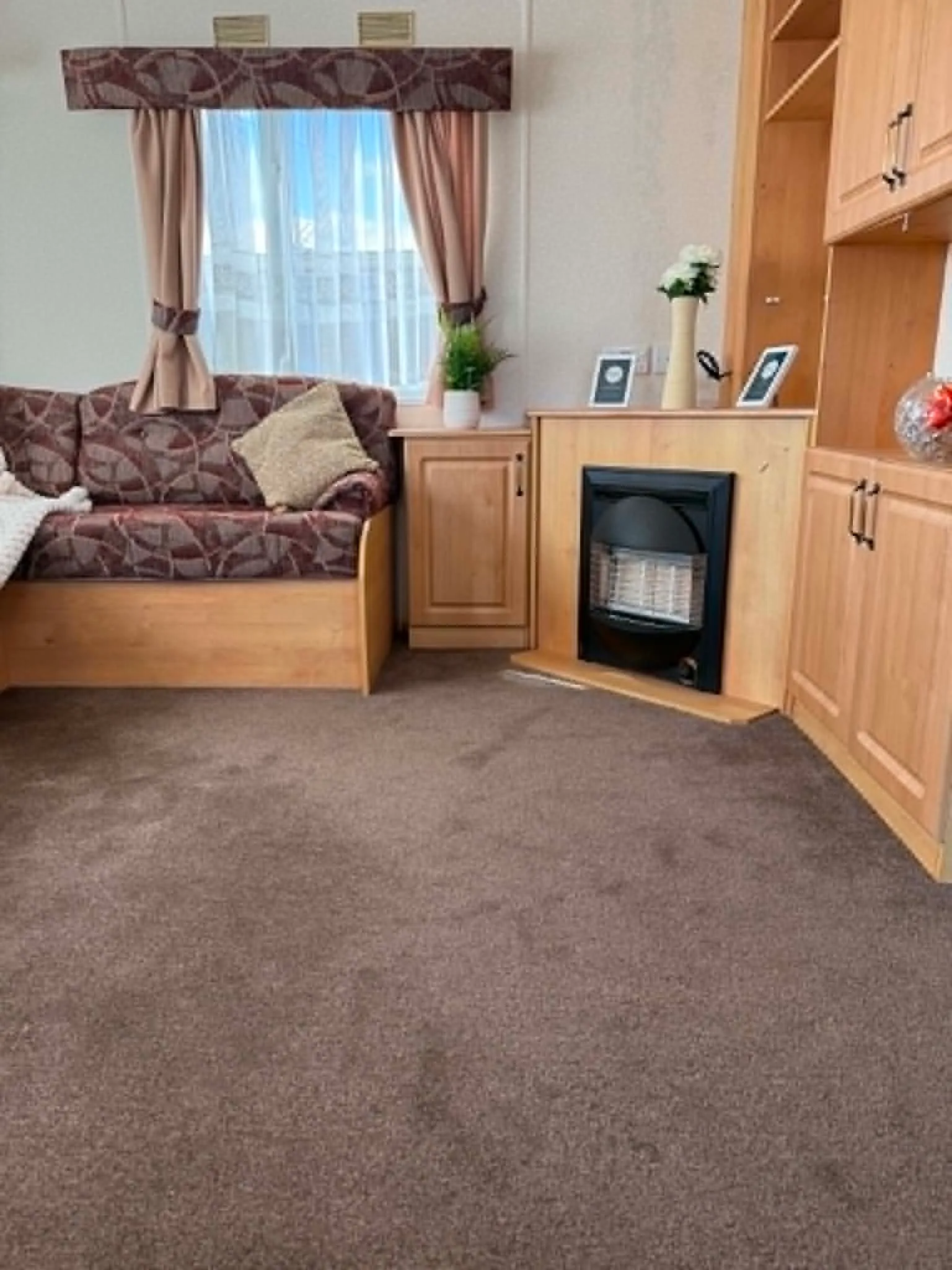 Lounge 4