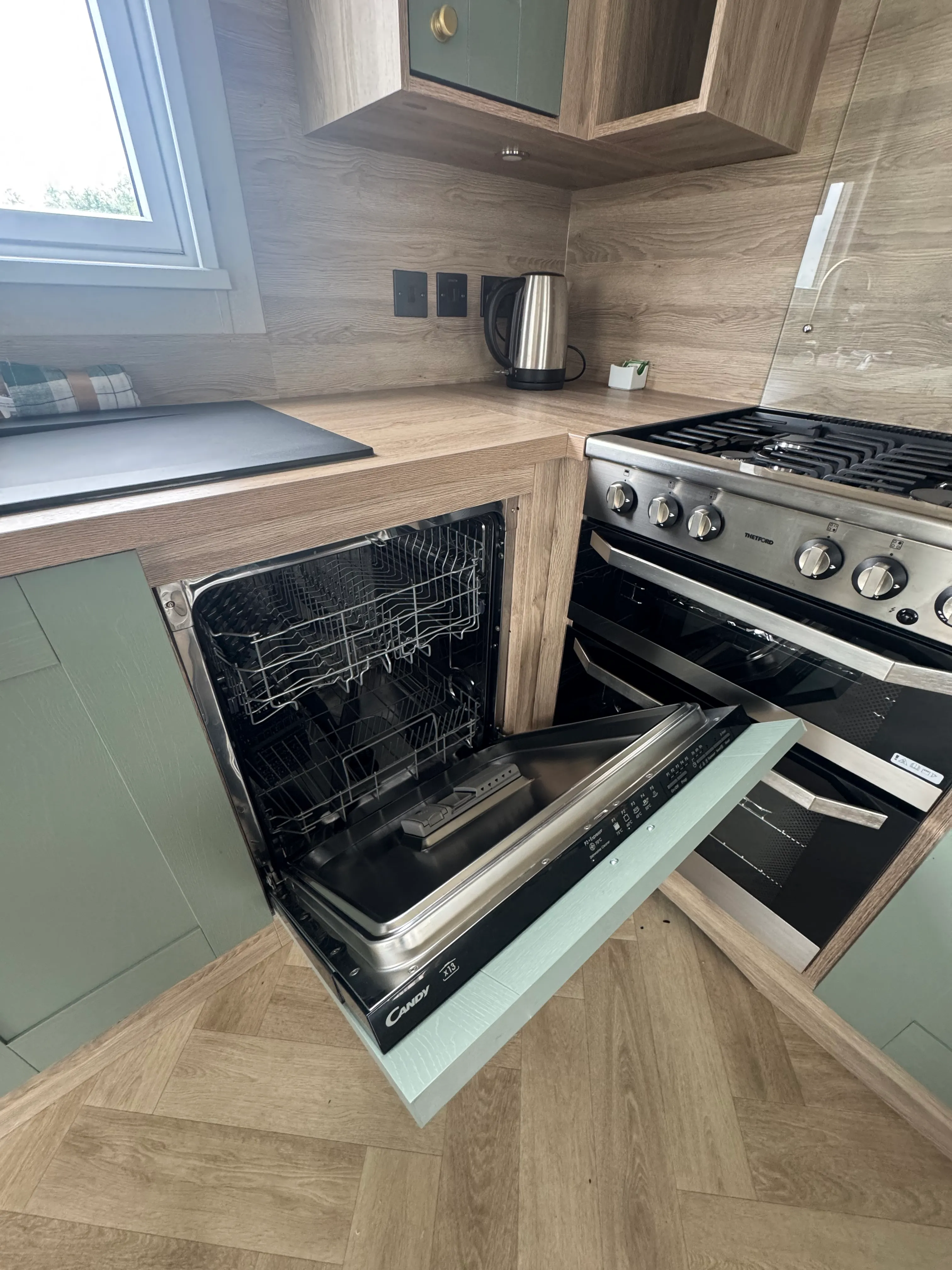 ABI INGLETON 2023 40x12x2bedroom dishwasher 