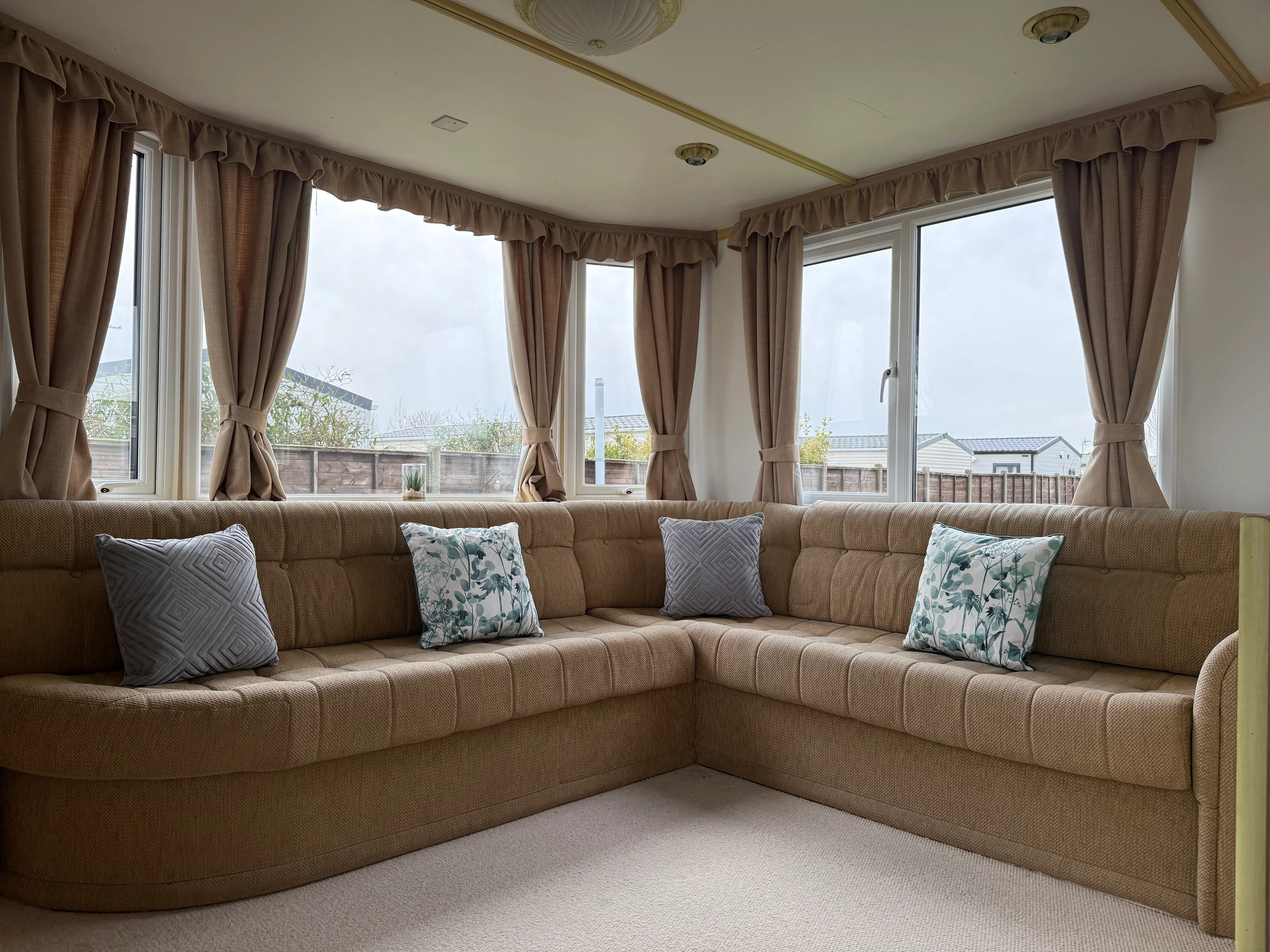 Carnaby Belvedere - U590 - 2004 - 32 x12 3 Bed Lounge