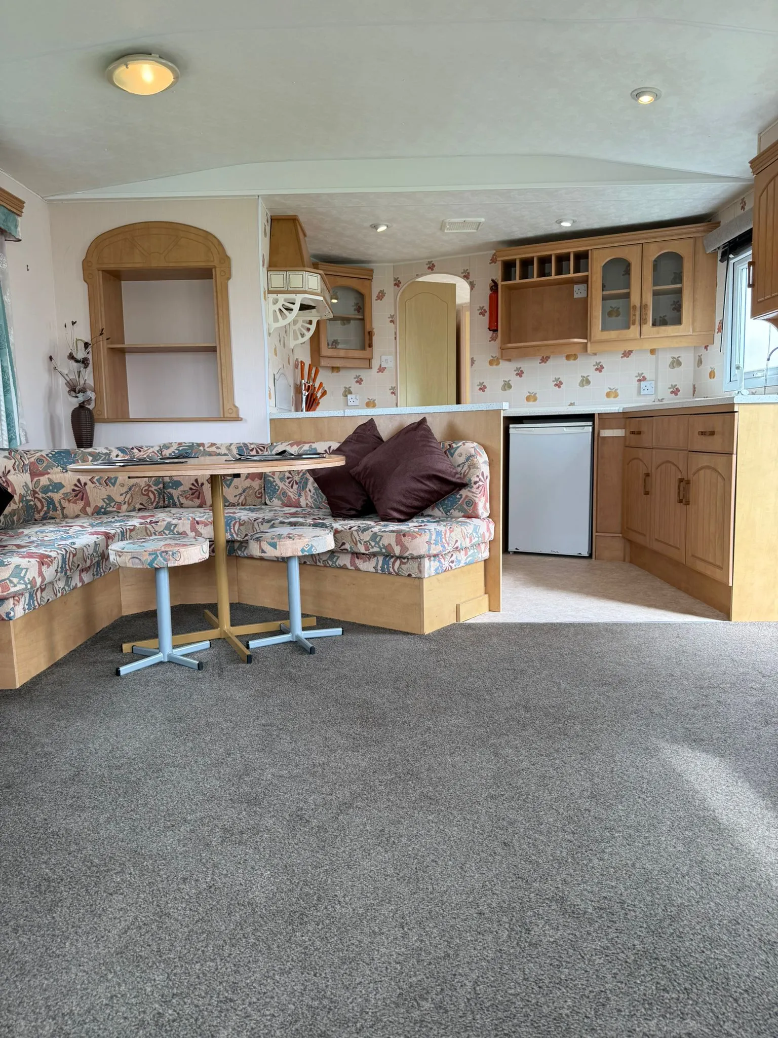 Lounge/Kitchen