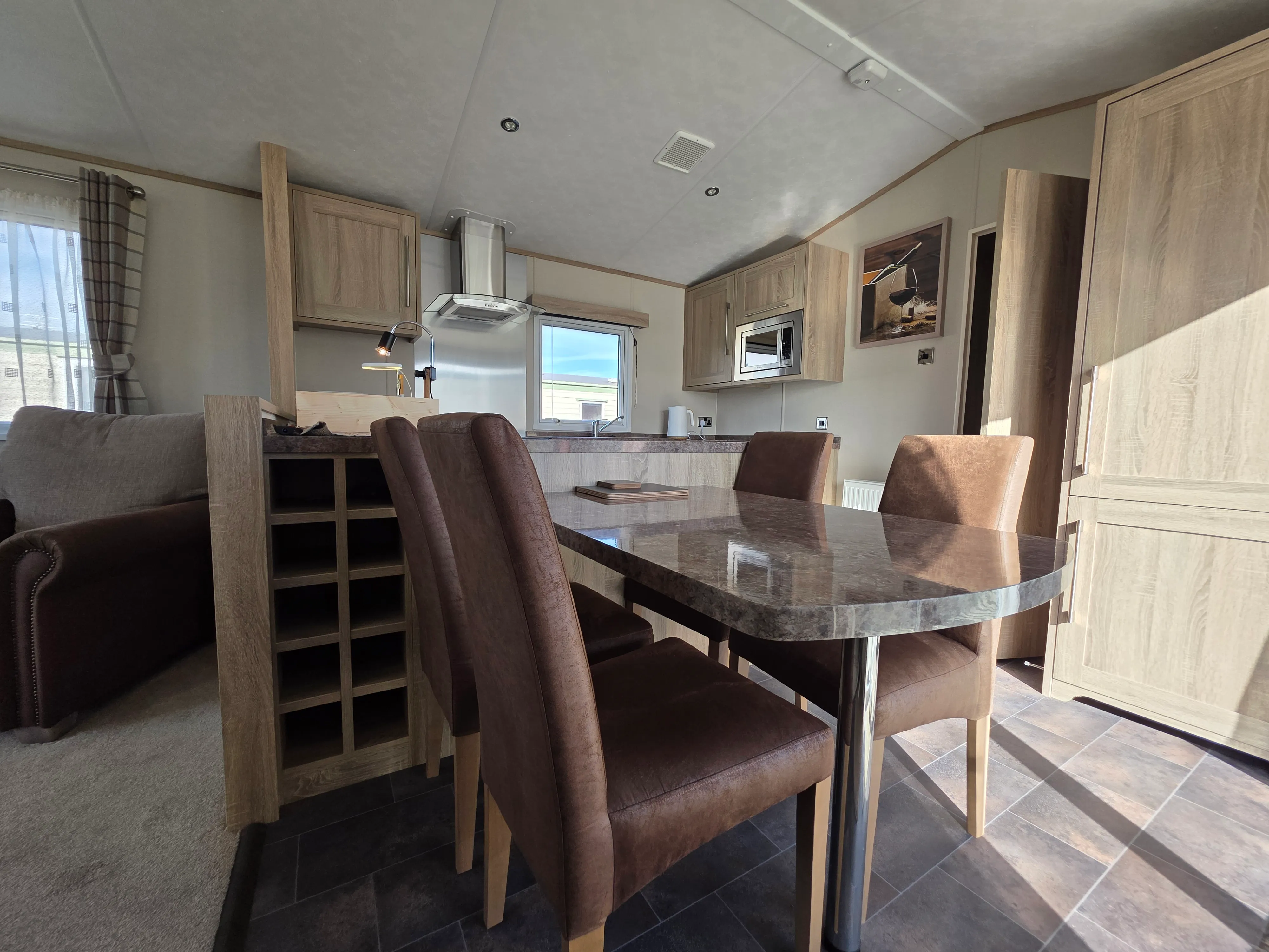 Platinum Caravan 4+