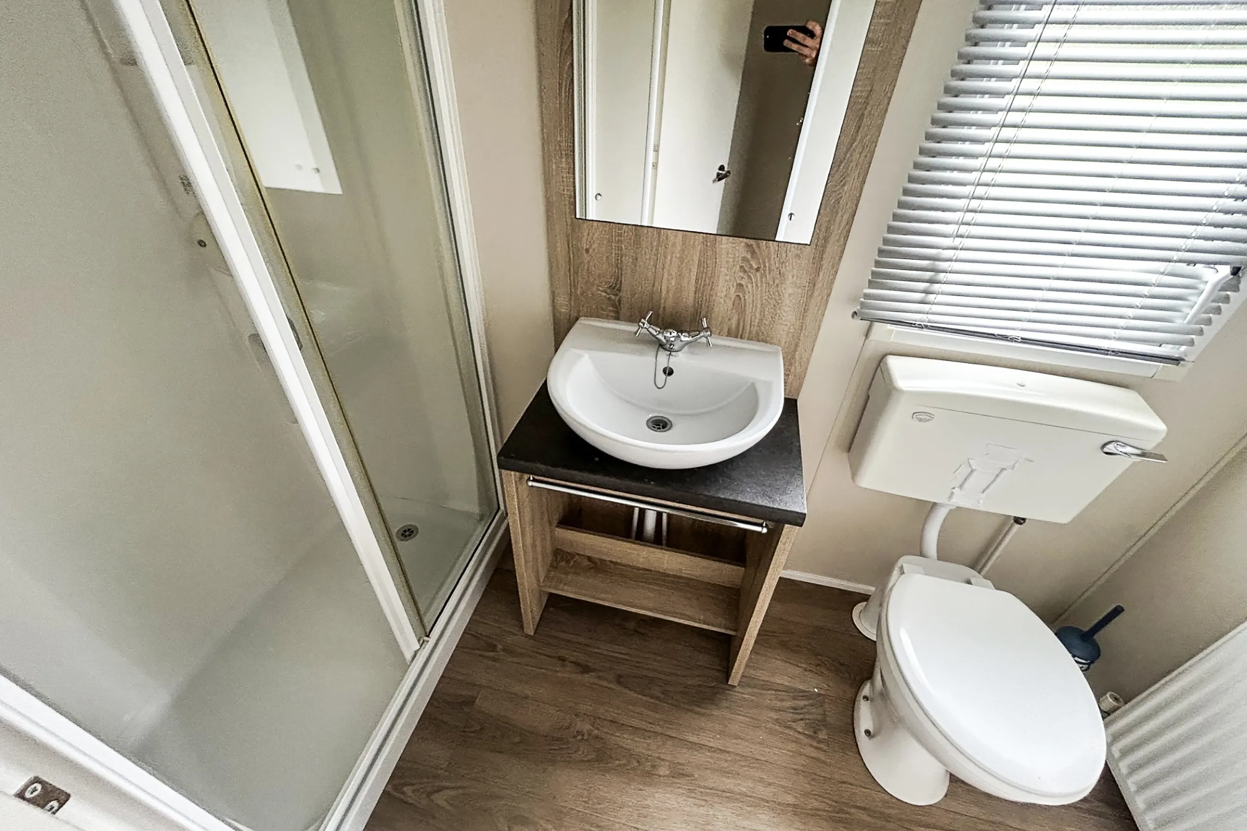 Willerby Lymington Coastfields family shower room