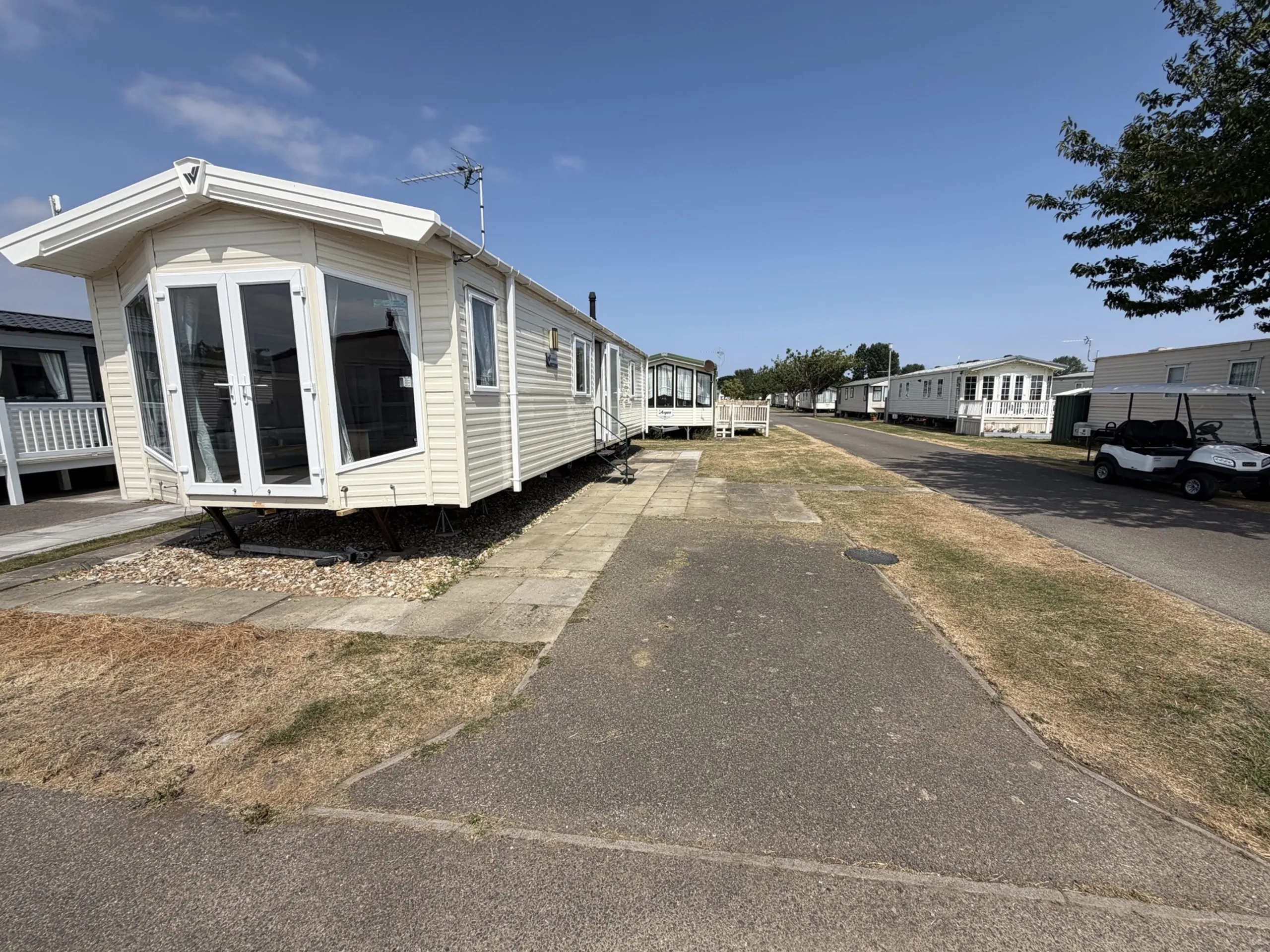 plot view on 2020 willerby sienna for sale at north shore holiday park
