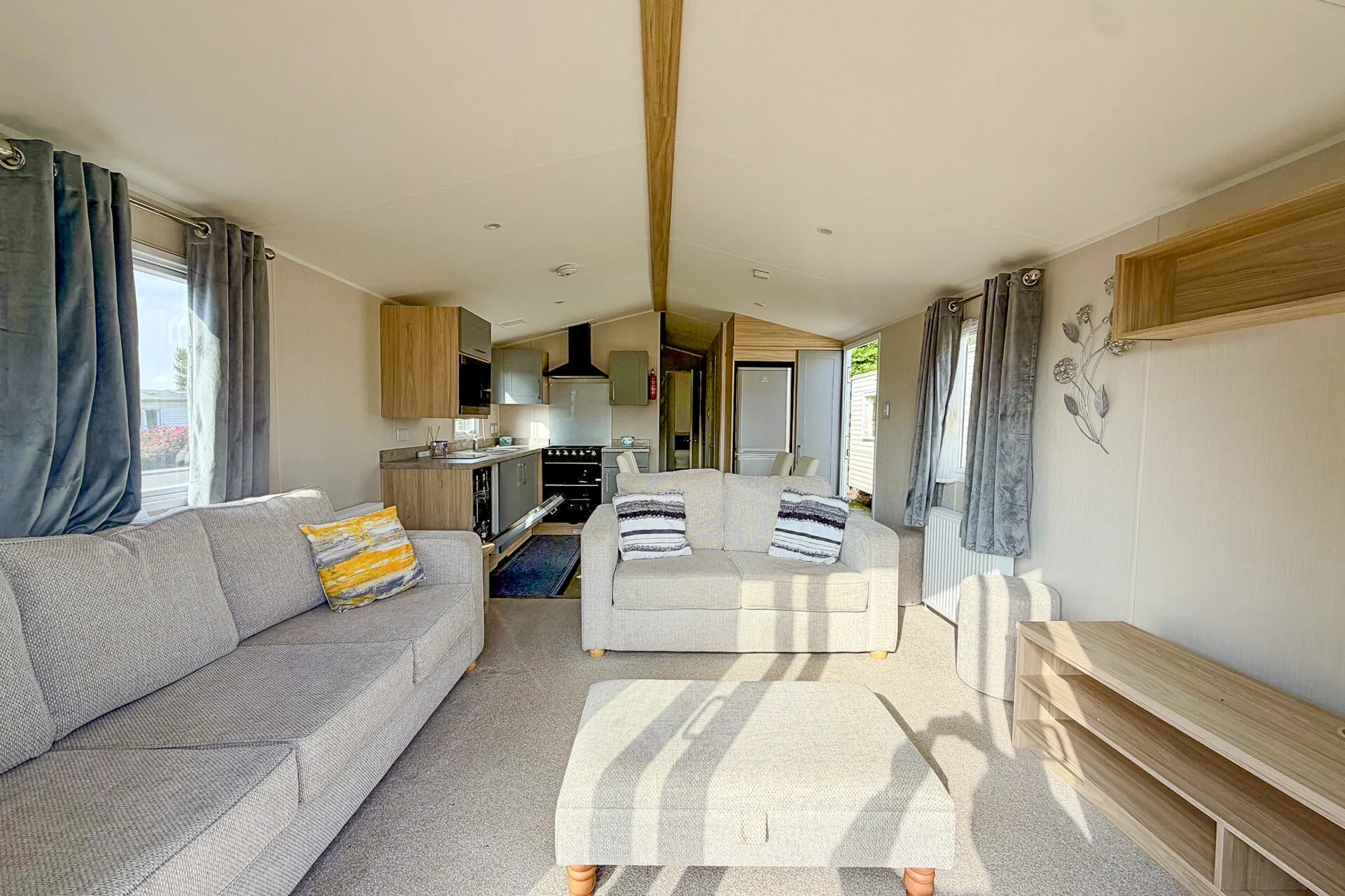 2022 Willerby Malton Coastfields spacious lounge