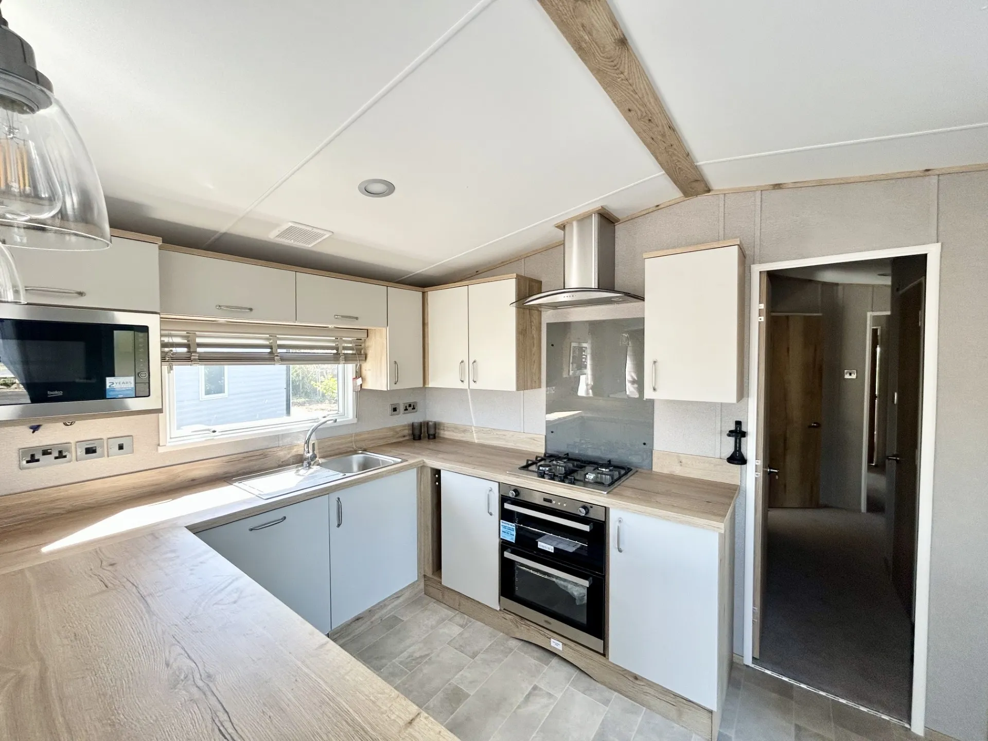 Leyburn kitchen