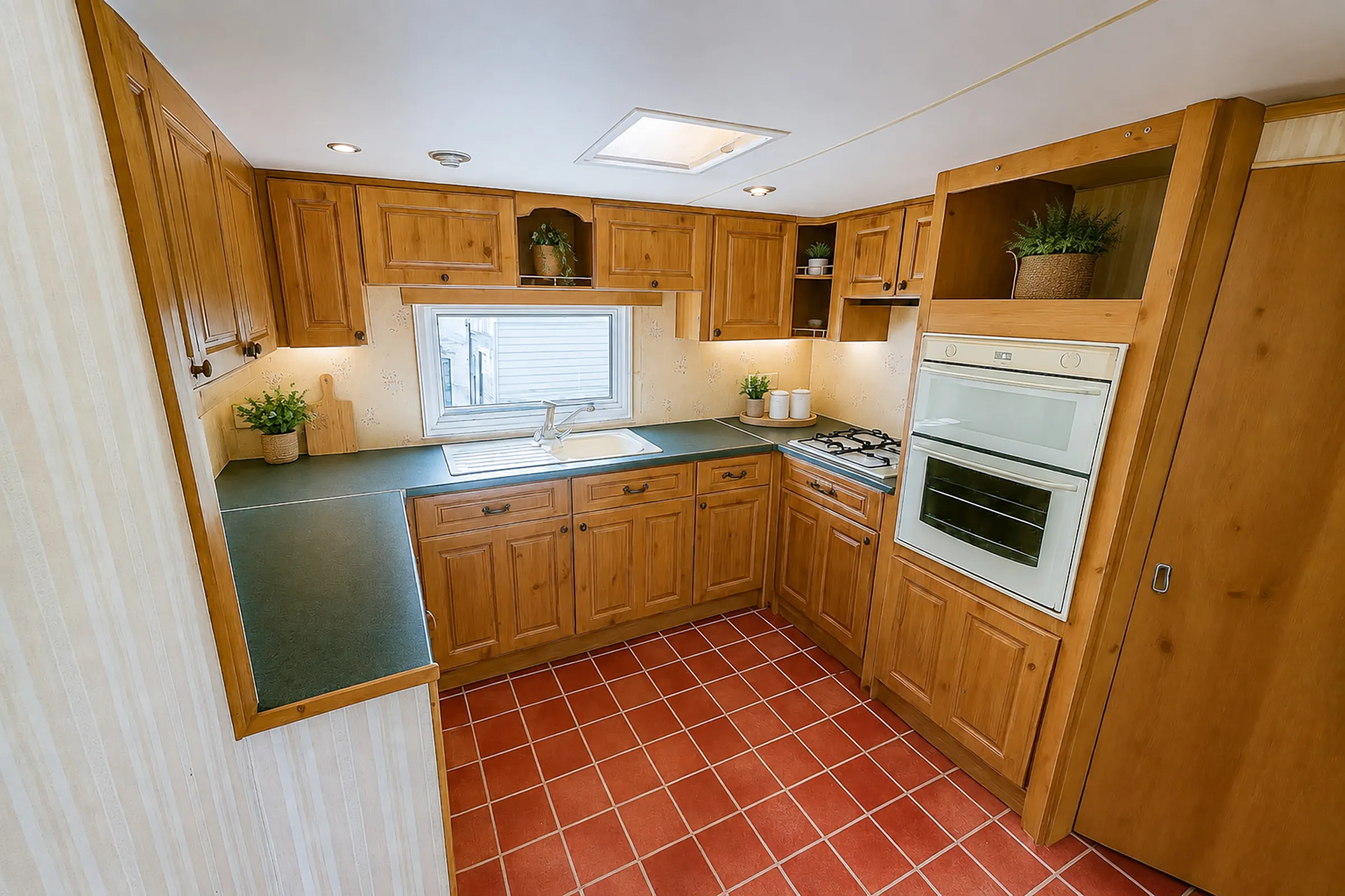 2002 ABI Lincolnshire kitchen area