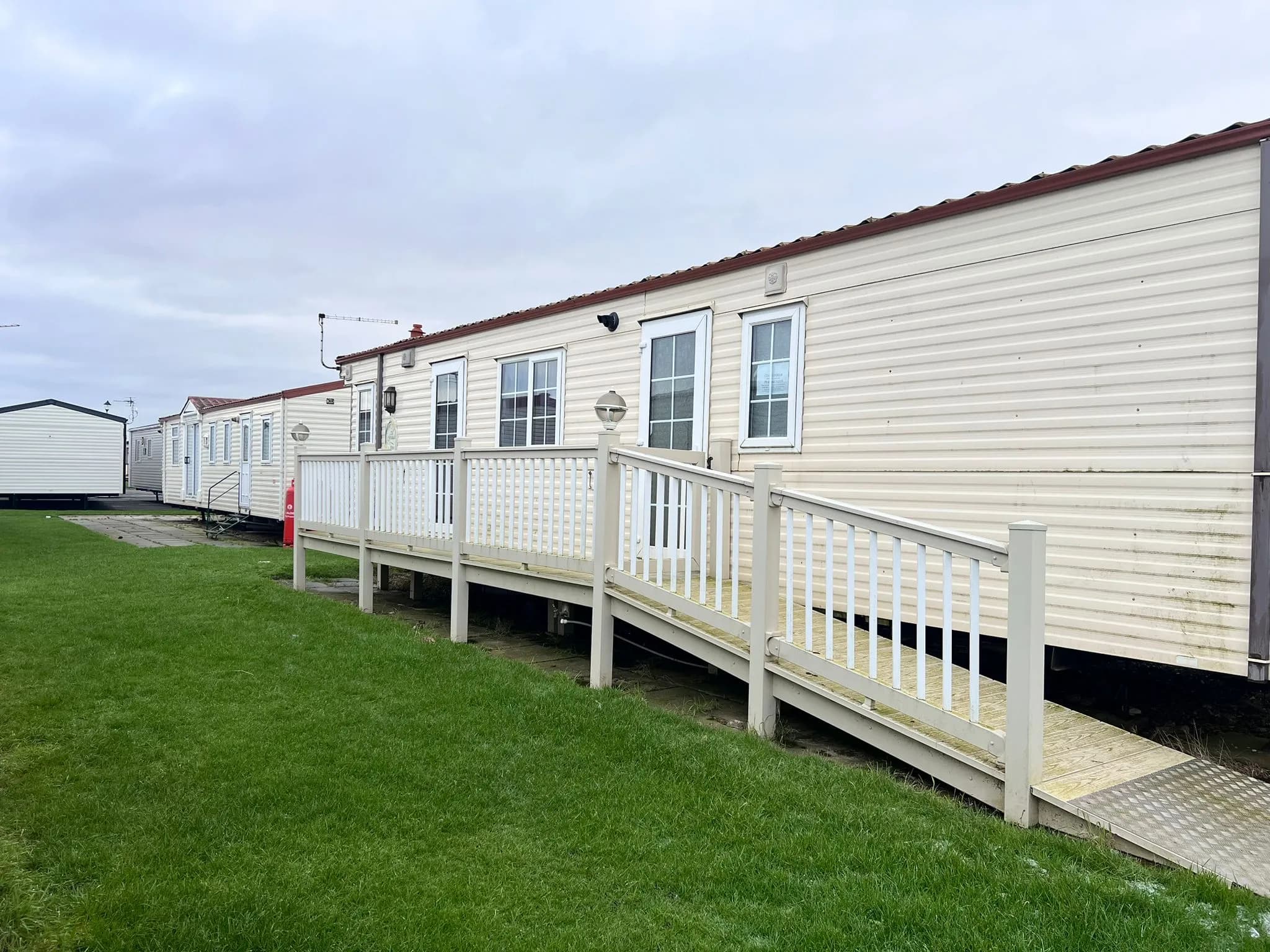 2003 ABI Montrose 2 bed External