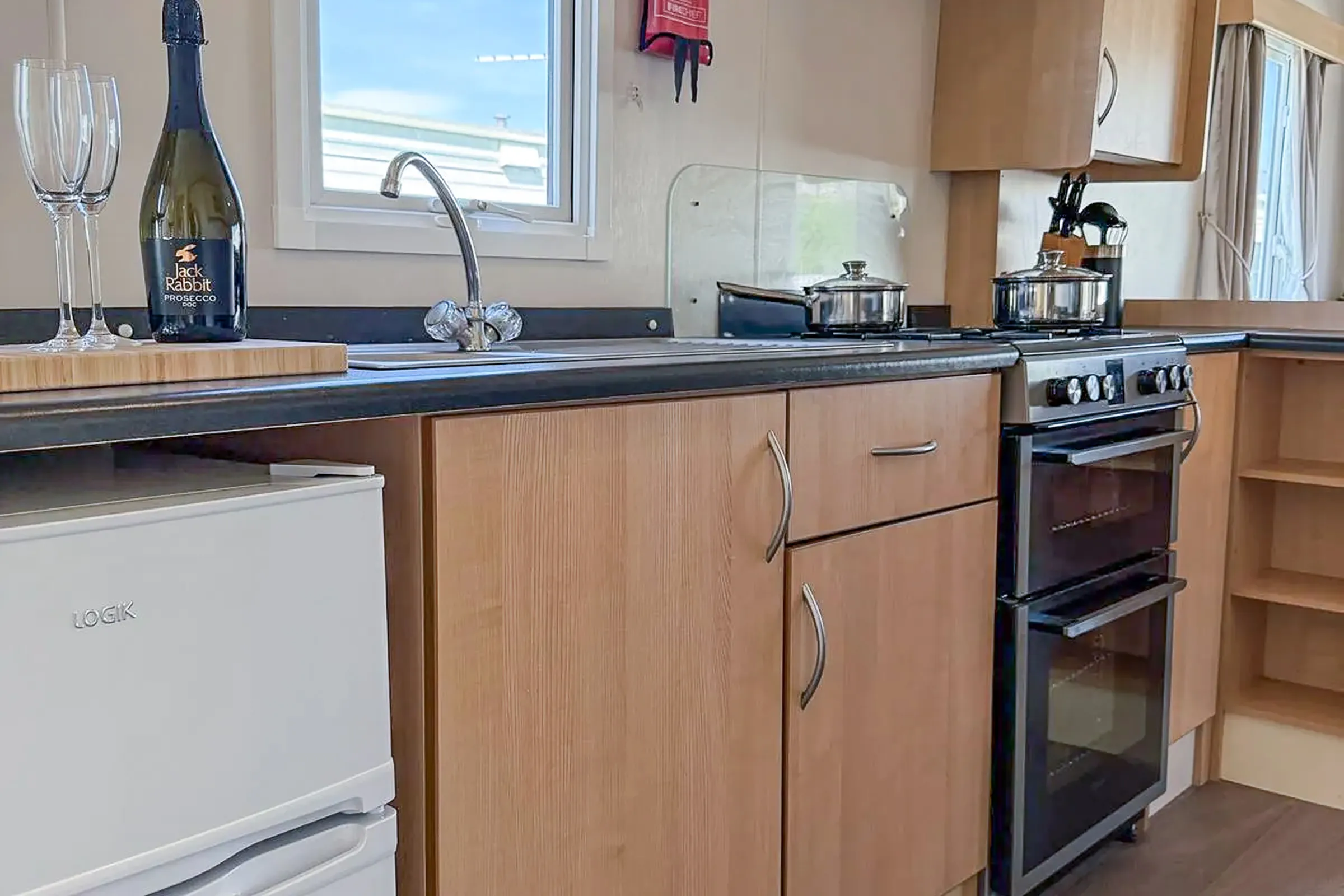 2010 ABI Vista Fitted Kitchen