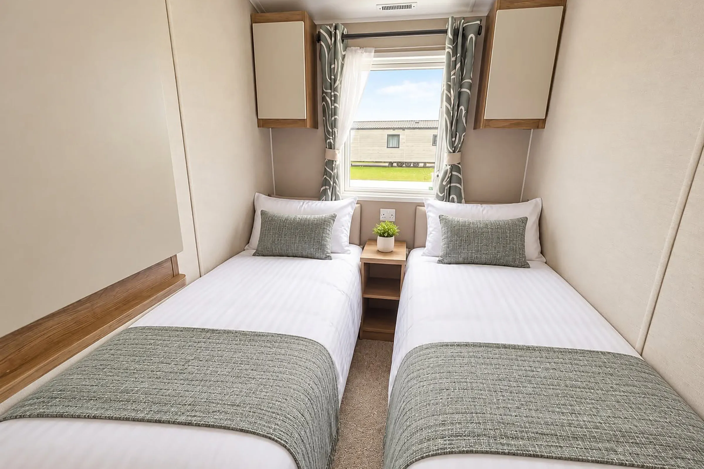 2027 Willerby Leven Coastfields second twin bedroom