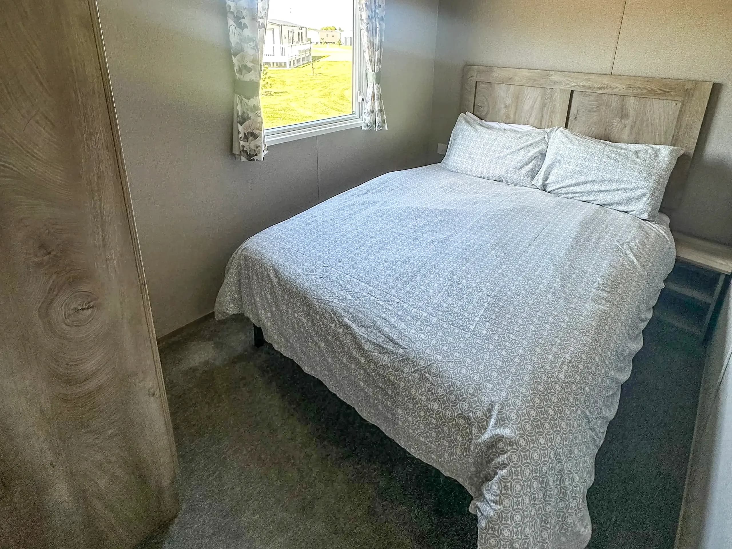 Main bedroom in a modern 2026 ABI Seaspray for sale at The Grange in Mablethorpe