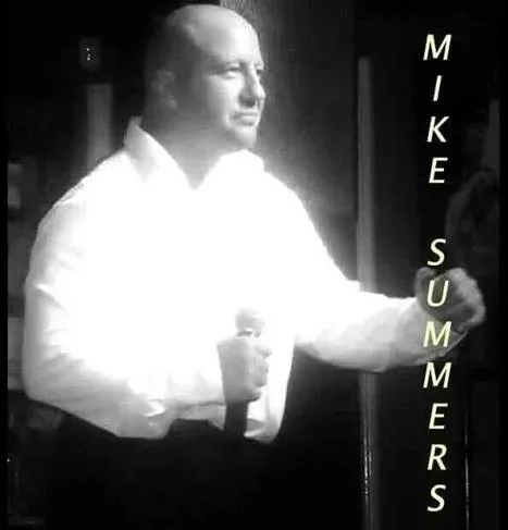 Mike Summers International Entertainer