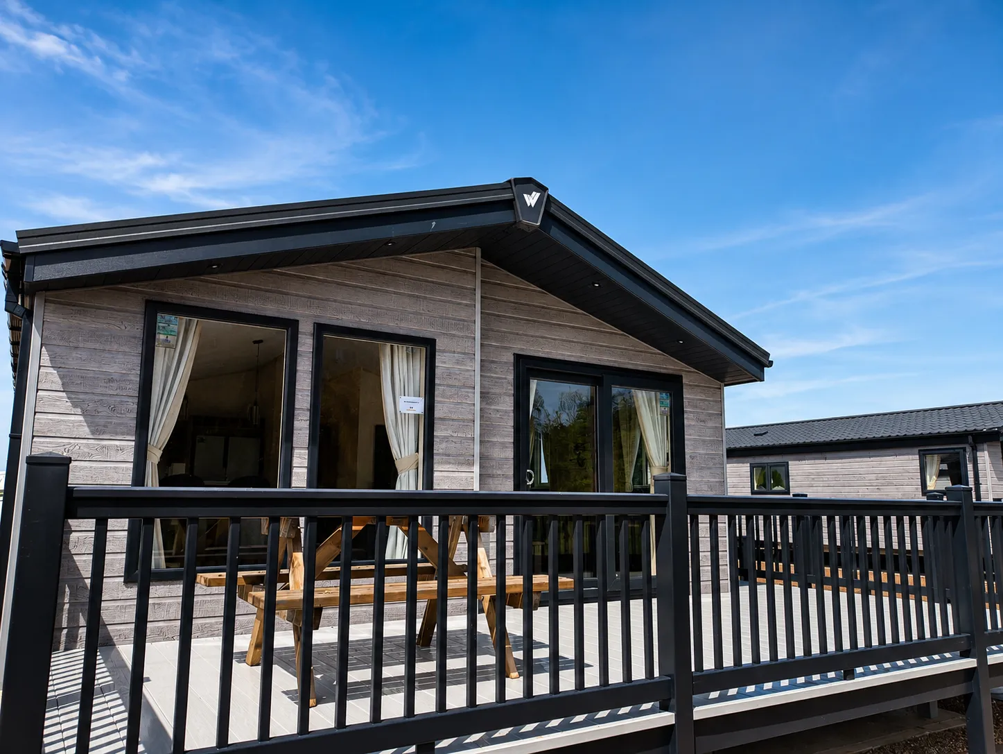 NS Platinum Lodge sleeps 6 5.png