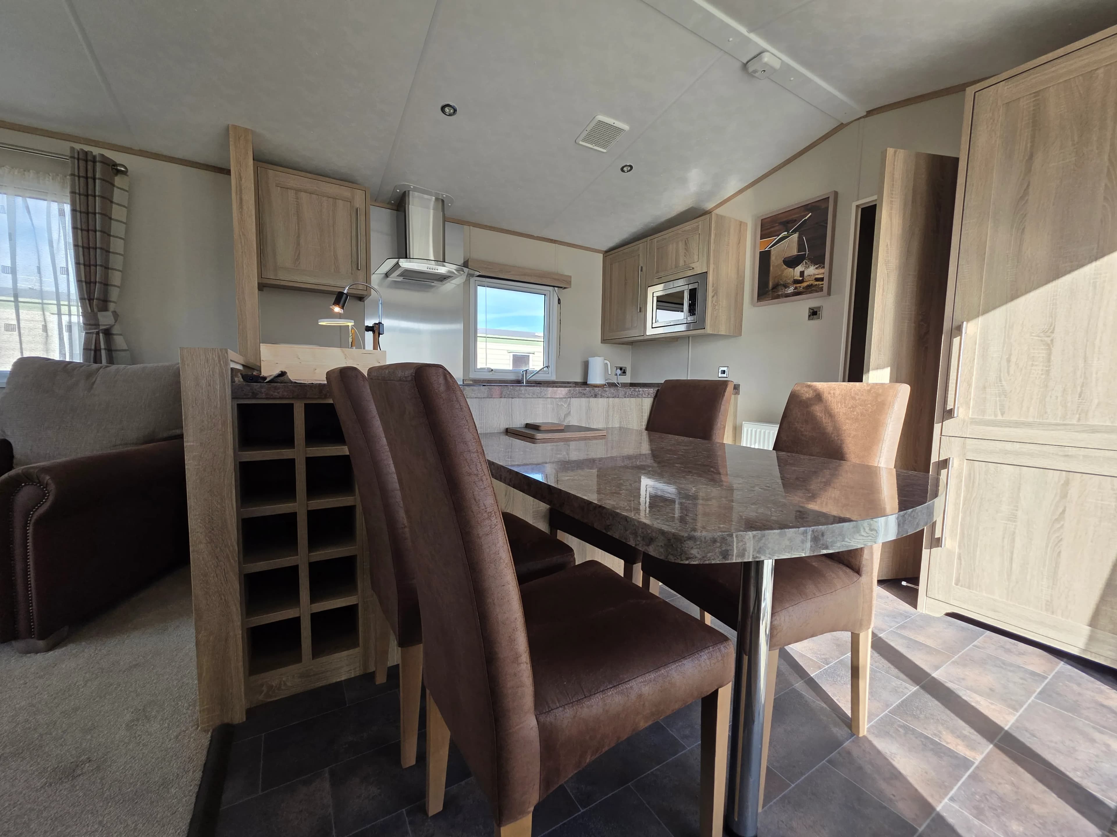 Platinum Caravan 4+