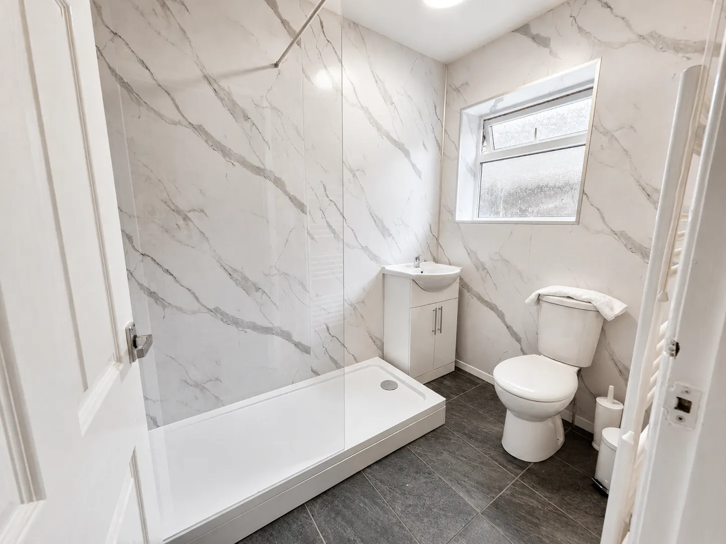 Sea Lane Flat 2 Bathroom