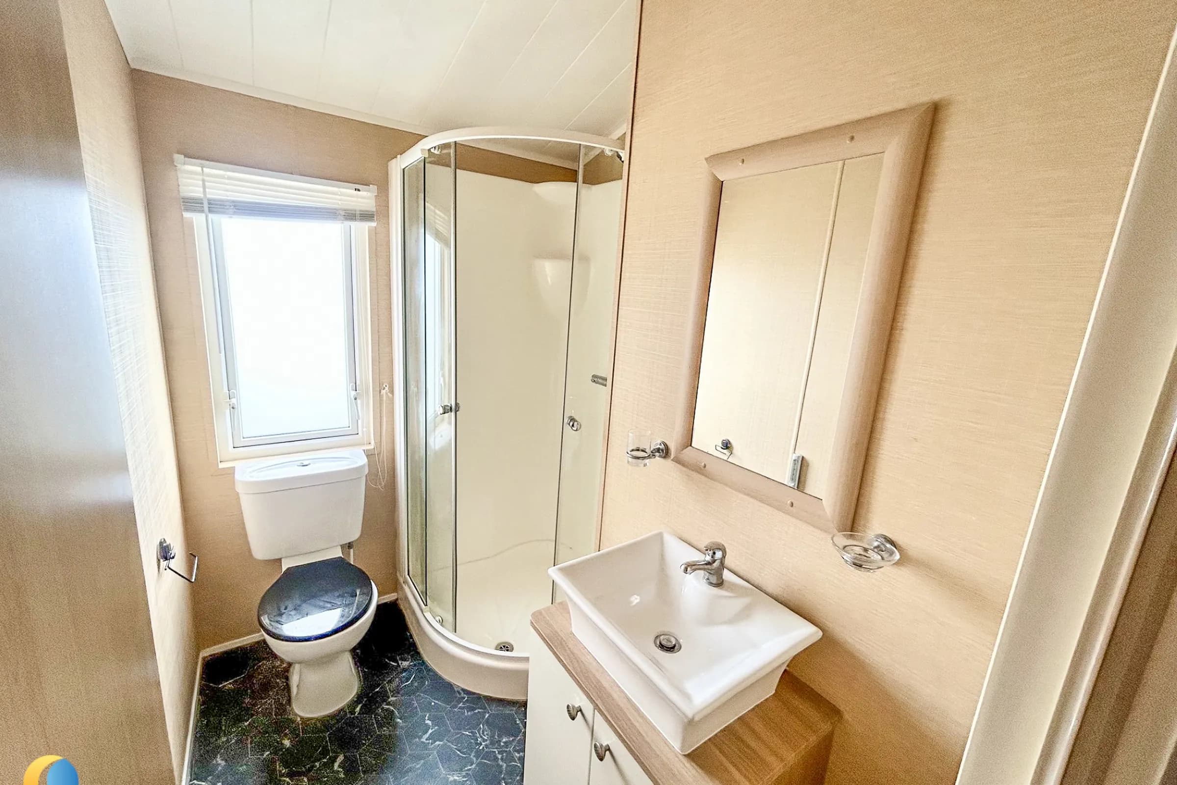 Coastfields 2010 Willerby Boston family bathroom with bath WC and wash basin