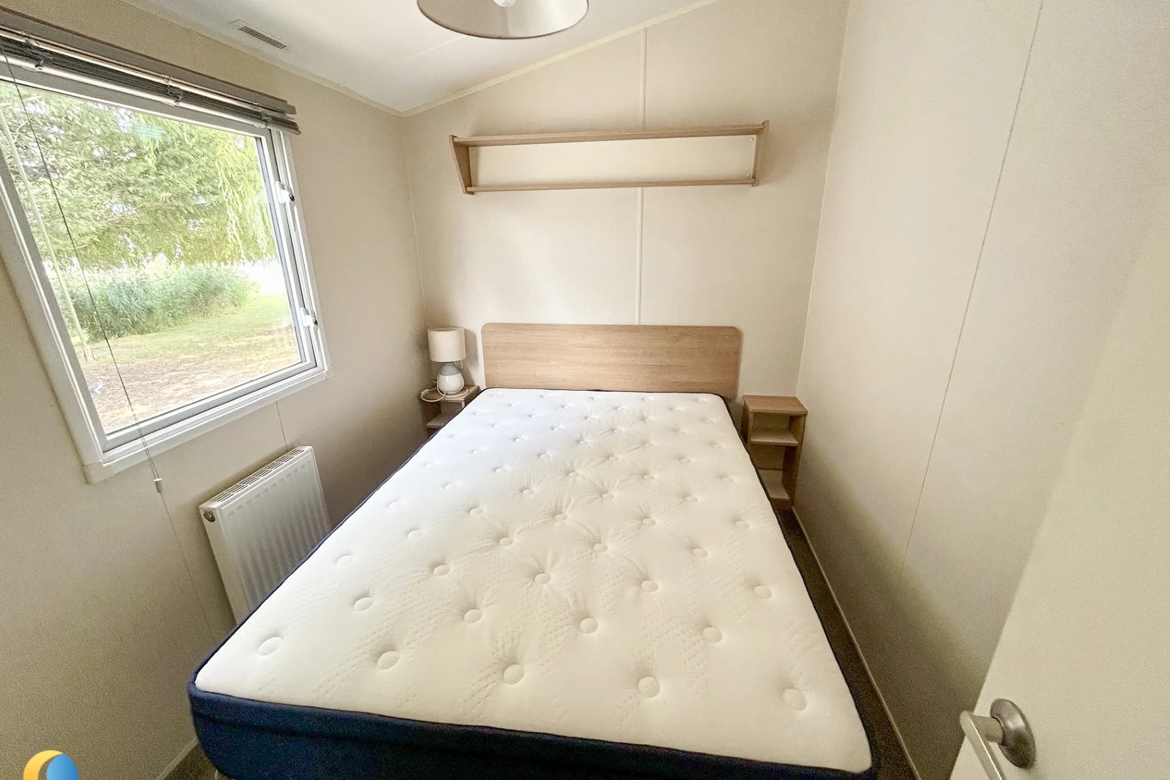 Coastfields 2018 Willerby Mistral main double bedroom with fitted storage