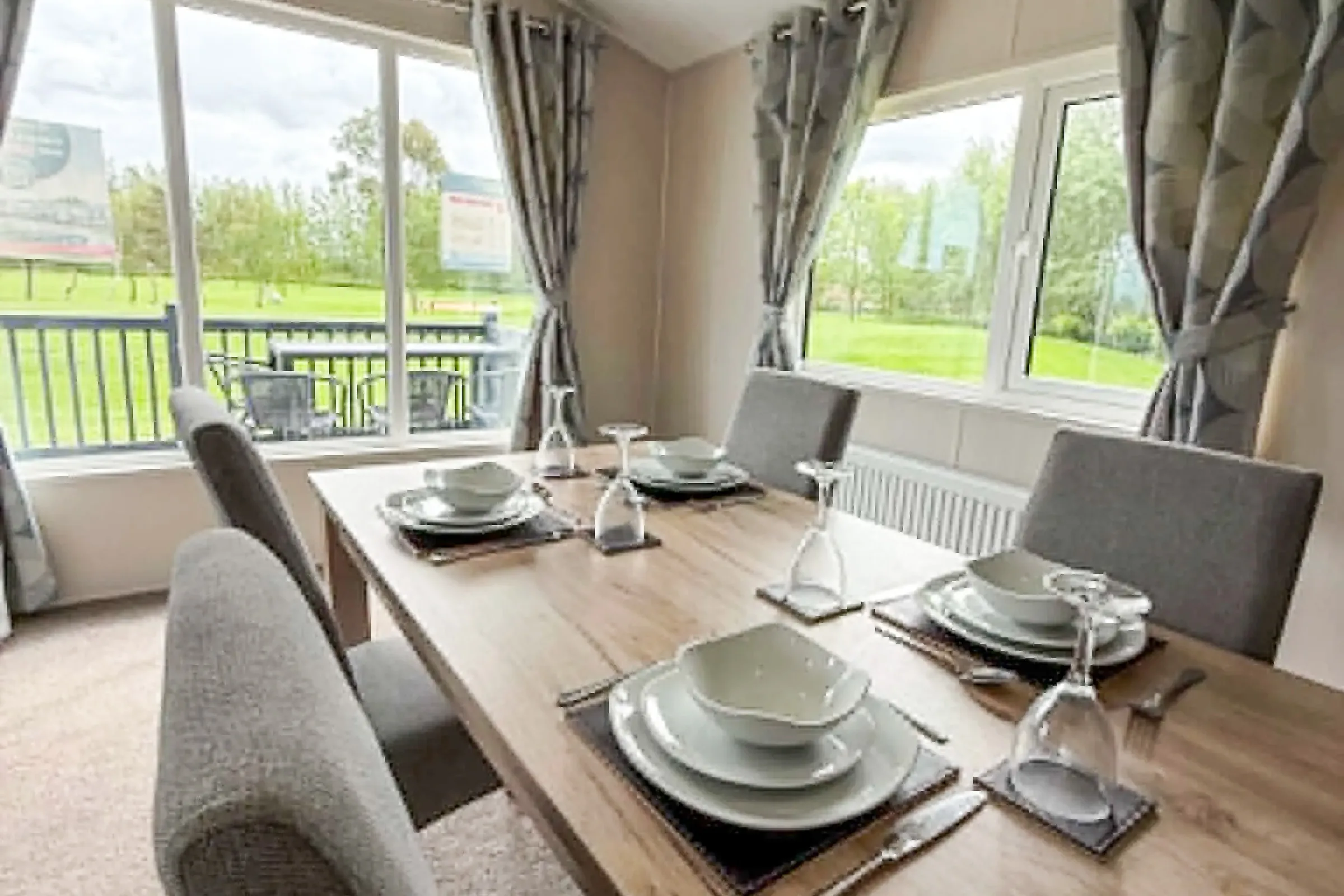 2022 Willerby Clearwater Lodge Coastfields dining area with countryside views