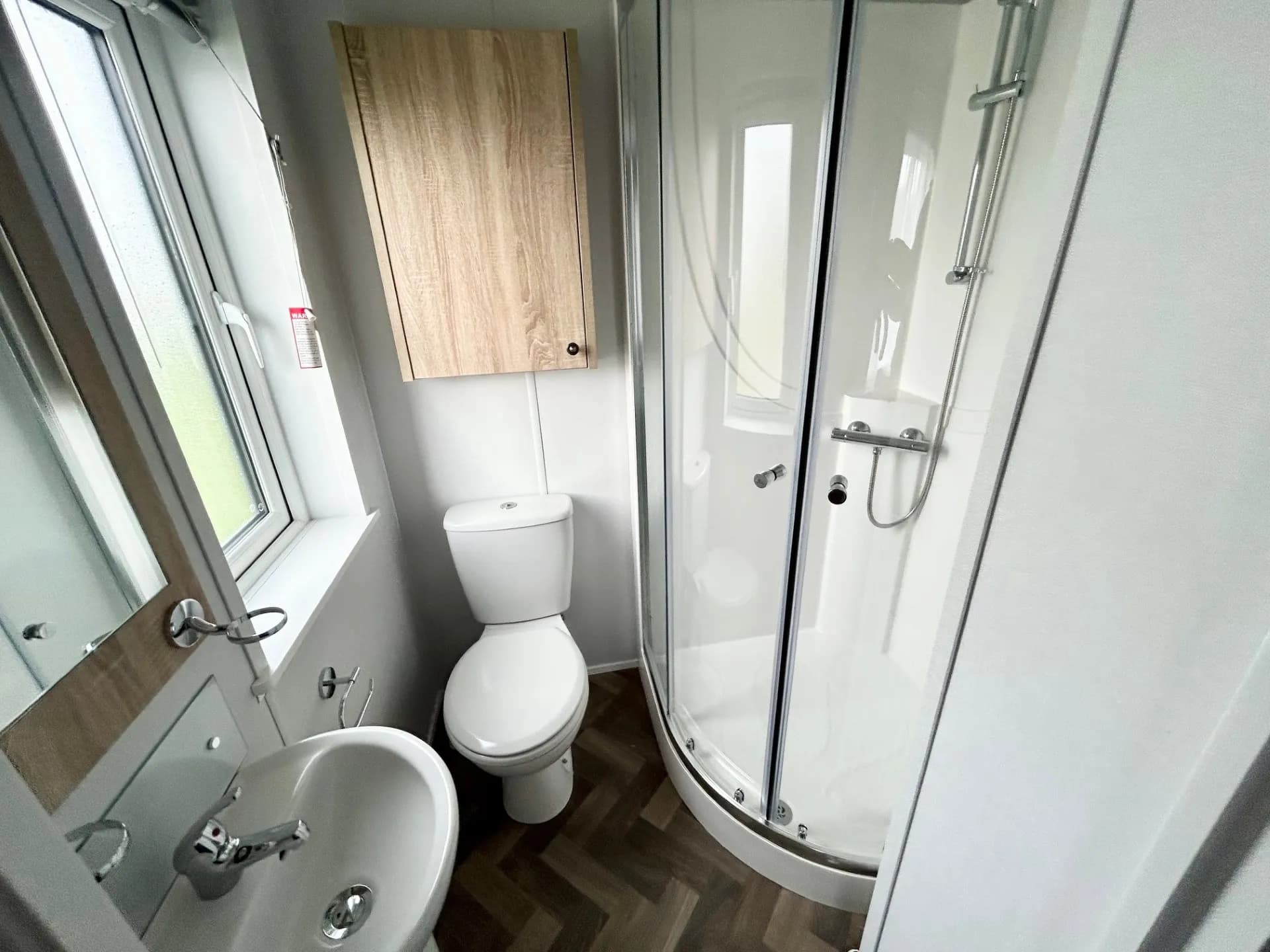 Modern en-suite shower room in the 2026 Willerby Pinehurst Lodge