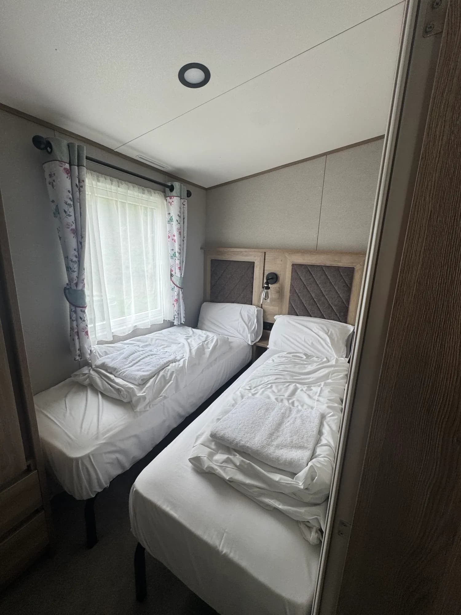 Twin bedroom in the 2023 ABI Ingleton 2-bedroom holiday home