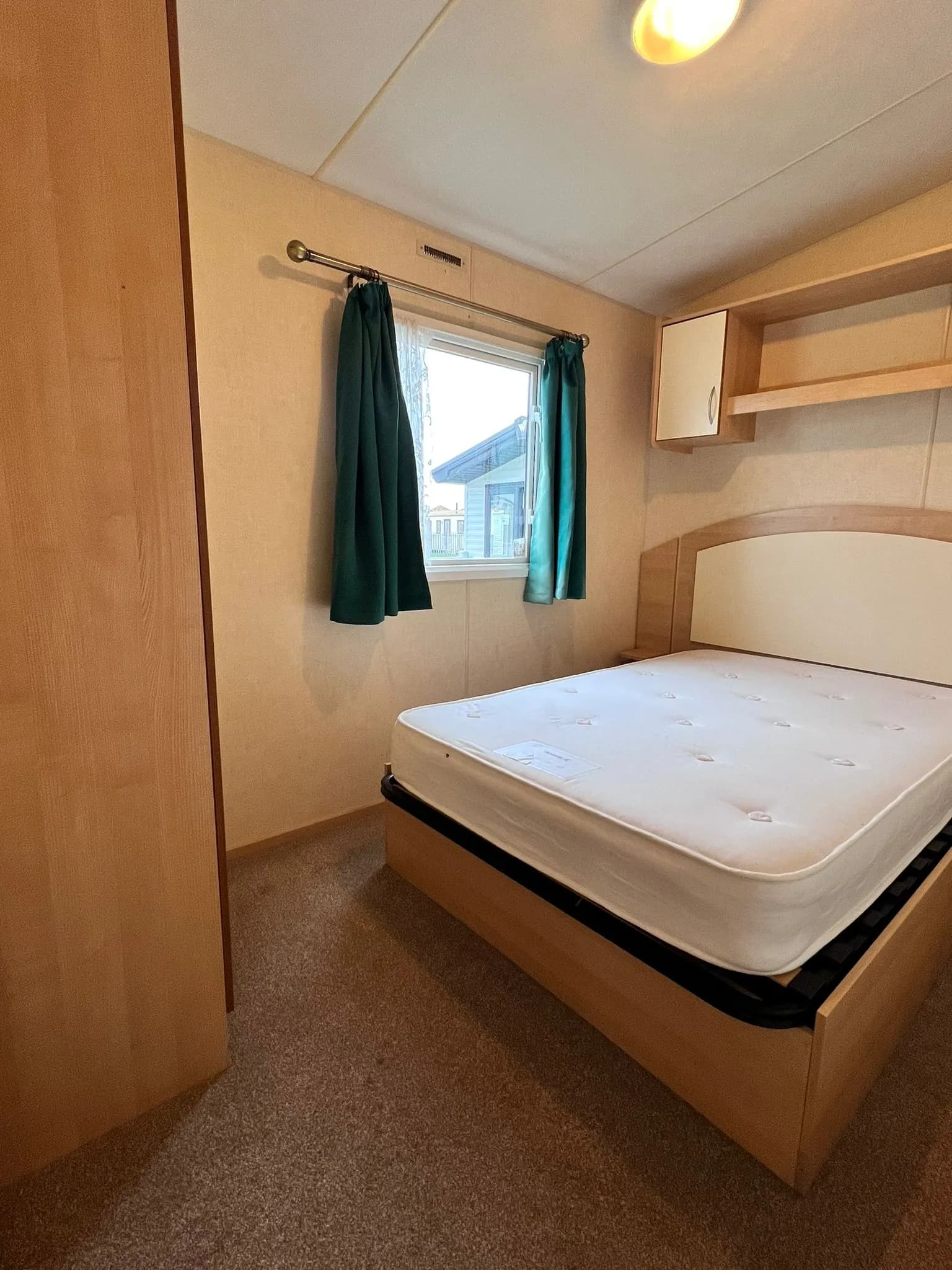 ABI Vista 2010 36x12 3-bedroom Main bed