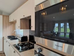 helsey farm platinum lodge