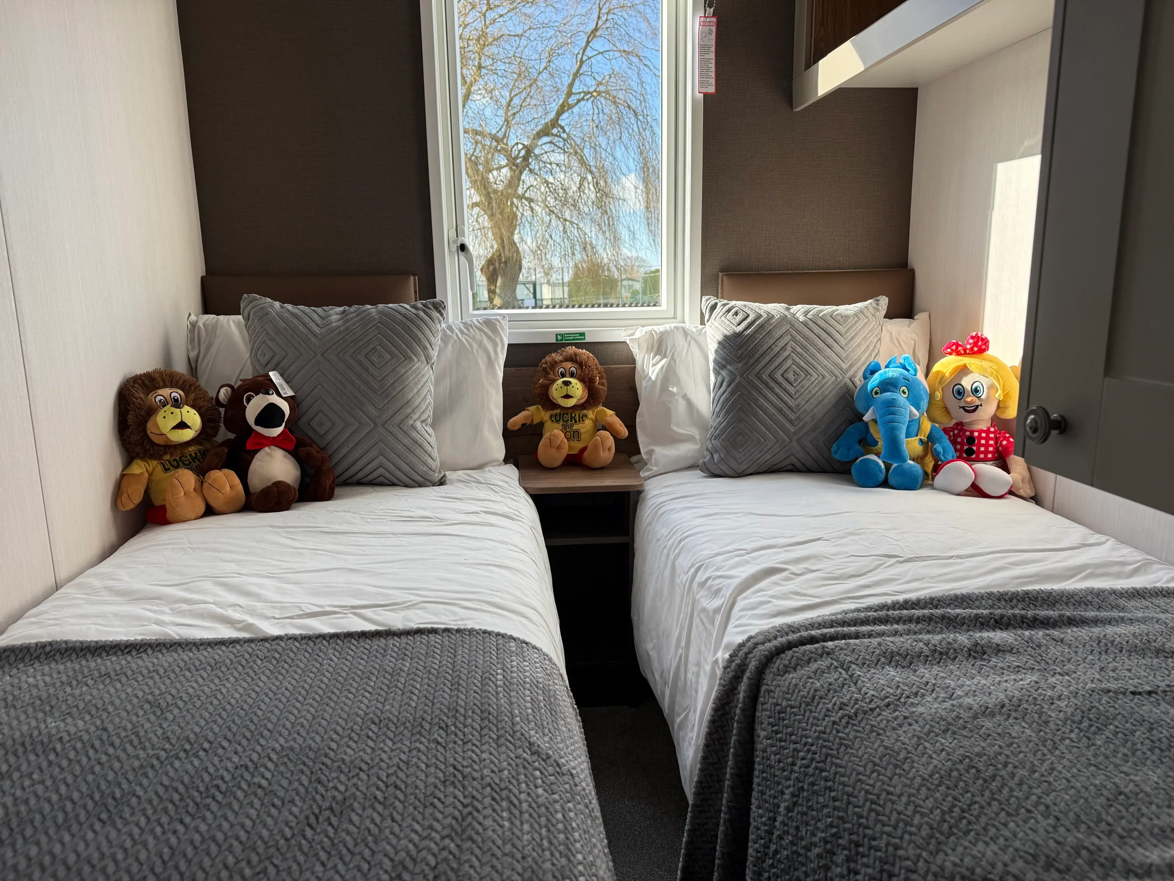 Twin bedroom with single beds in the 2026 Swift Morlaix