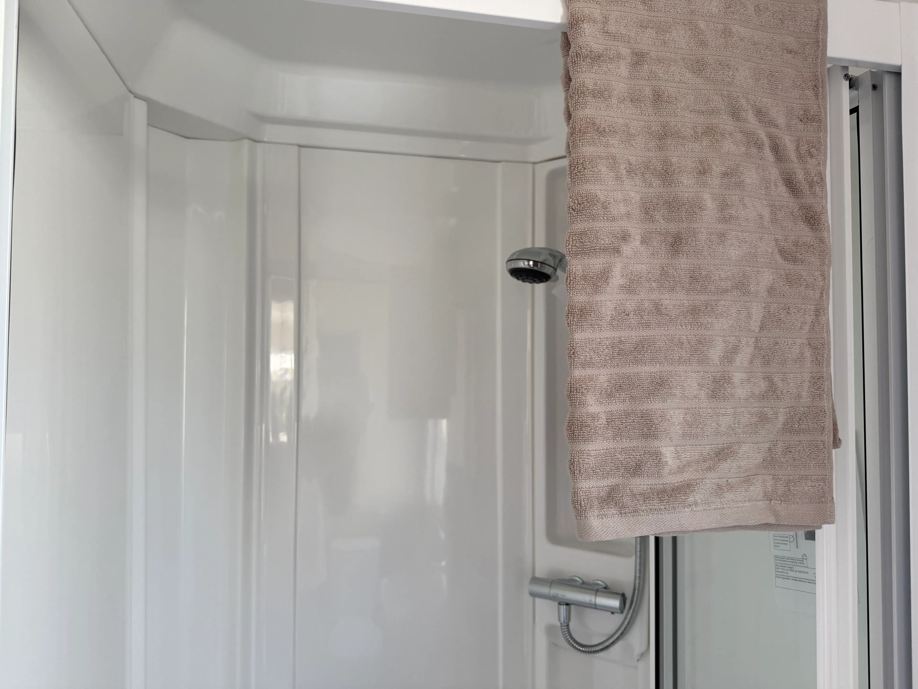 Modern family shower room in the 2025 Swift Morlaix