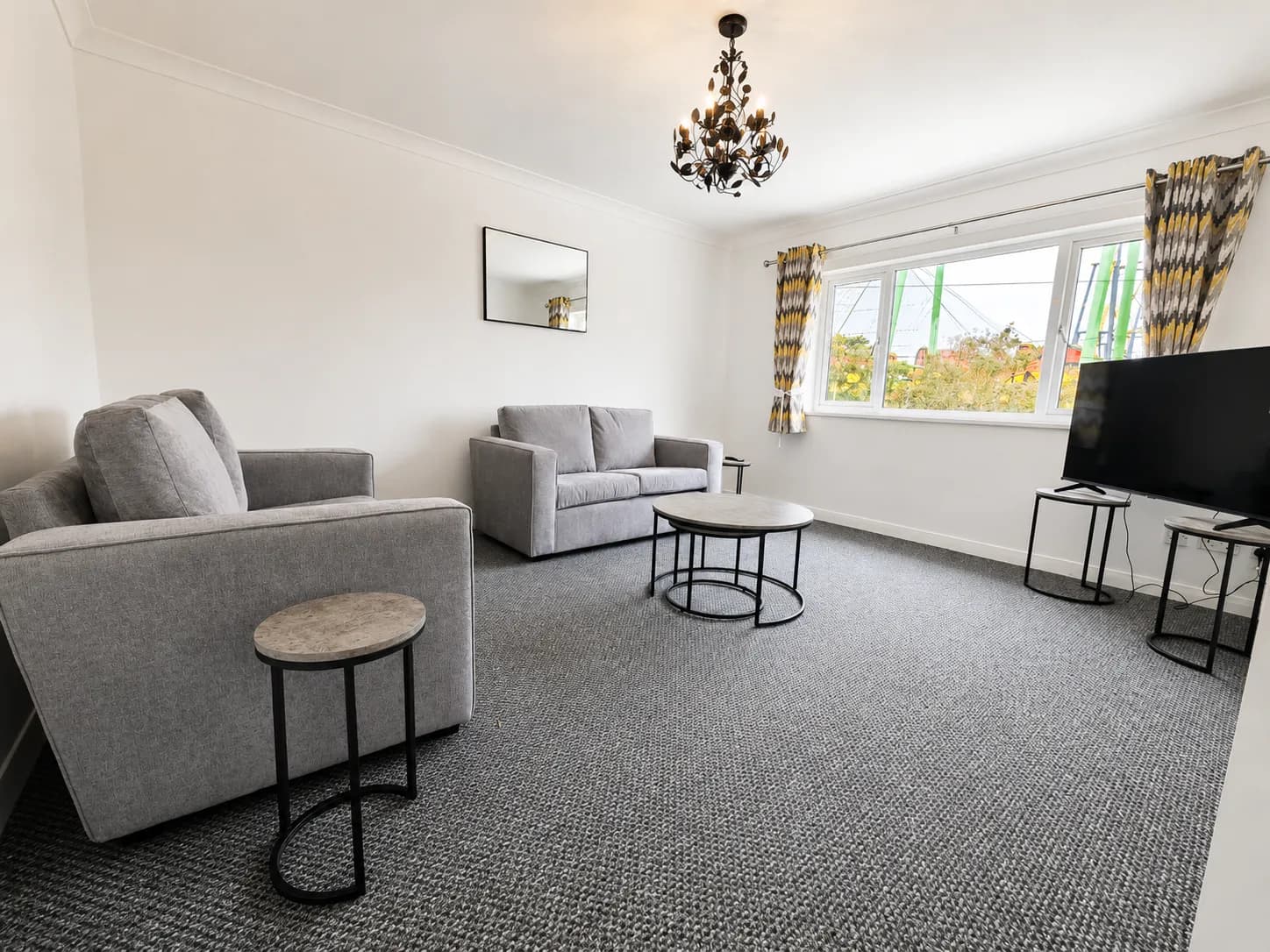 Sea Lane Flat 2 Lounge