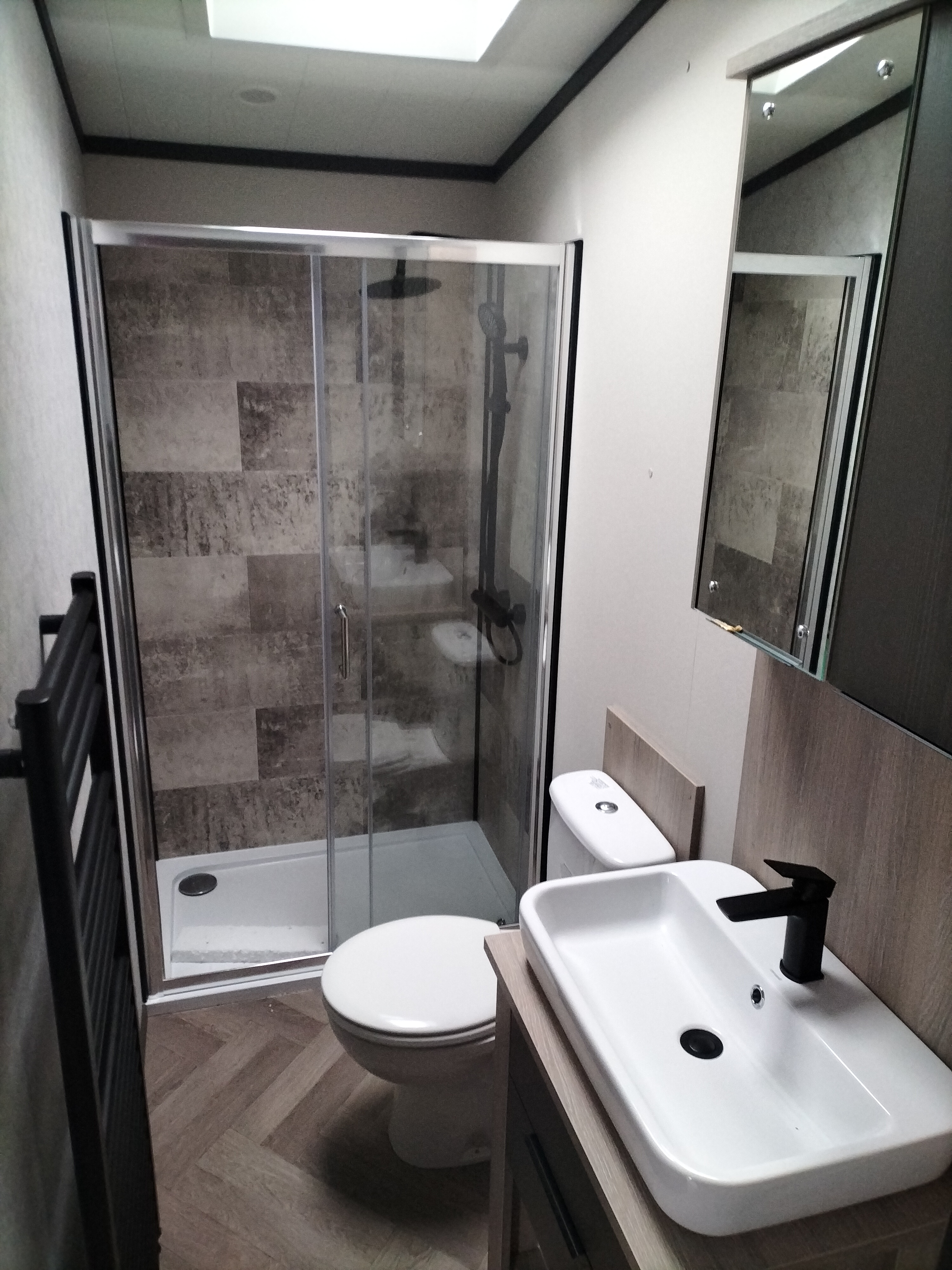 Victory Lakewood 2023 42X13 2 Bed