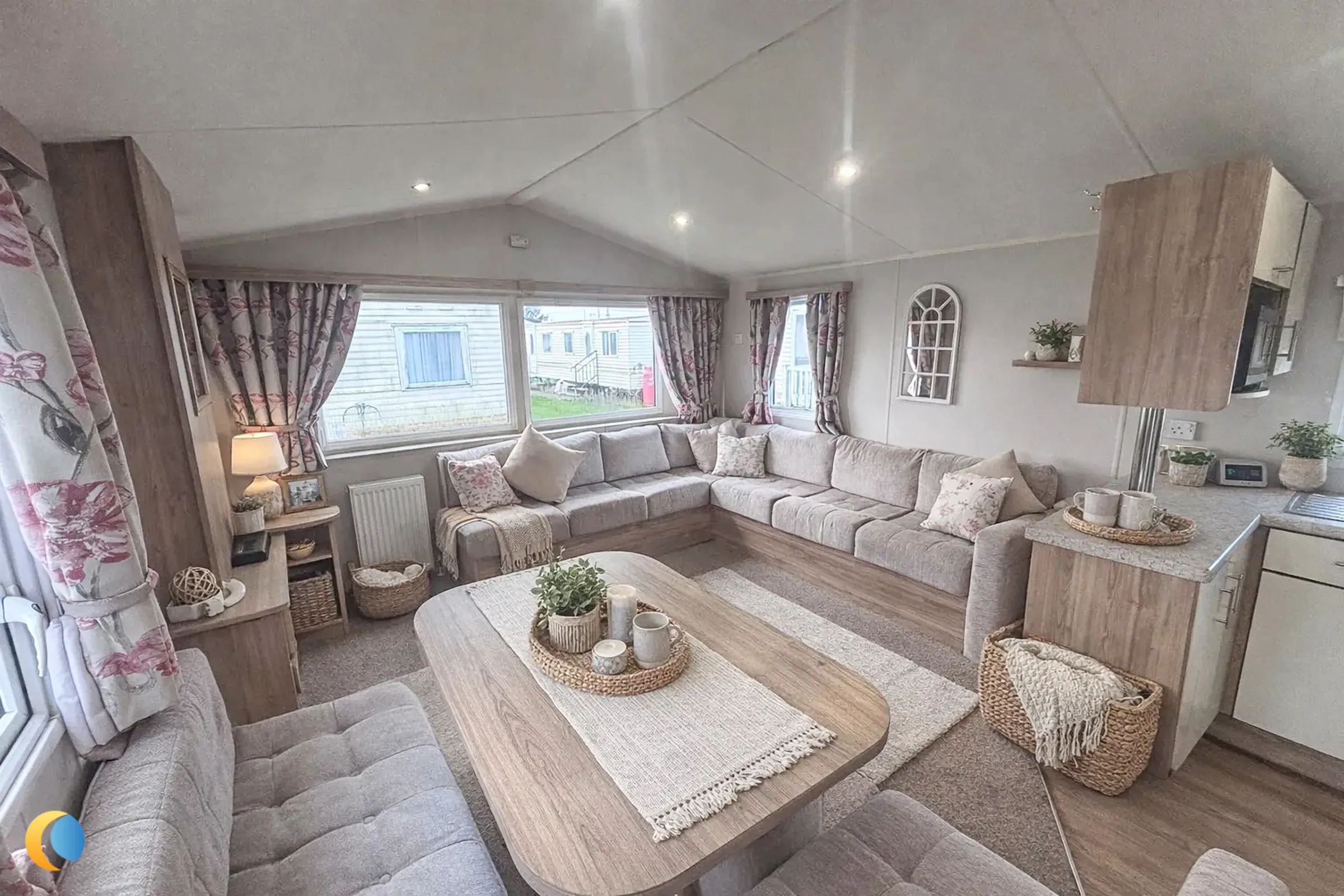 Coastfields 2016 Willerby Vista View spacious open-plan lounge and dining area