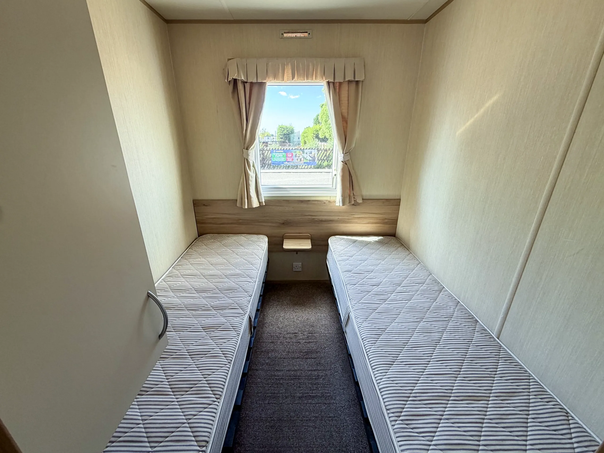 Coastfields 2017 ABI Horizon twin bedroom one at North Shore