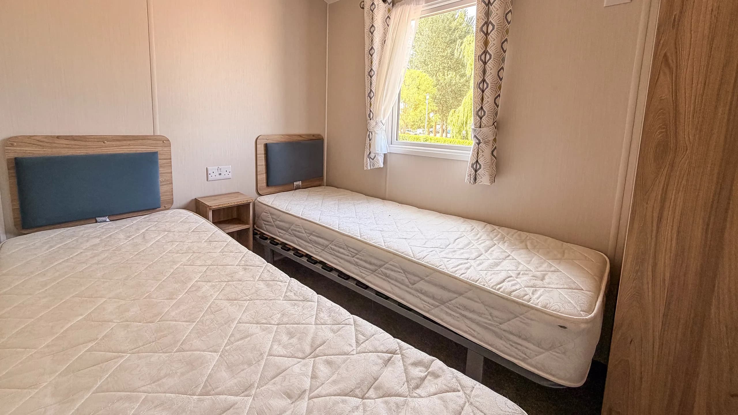 Twin bedroom inside the 2021 willerby malton
