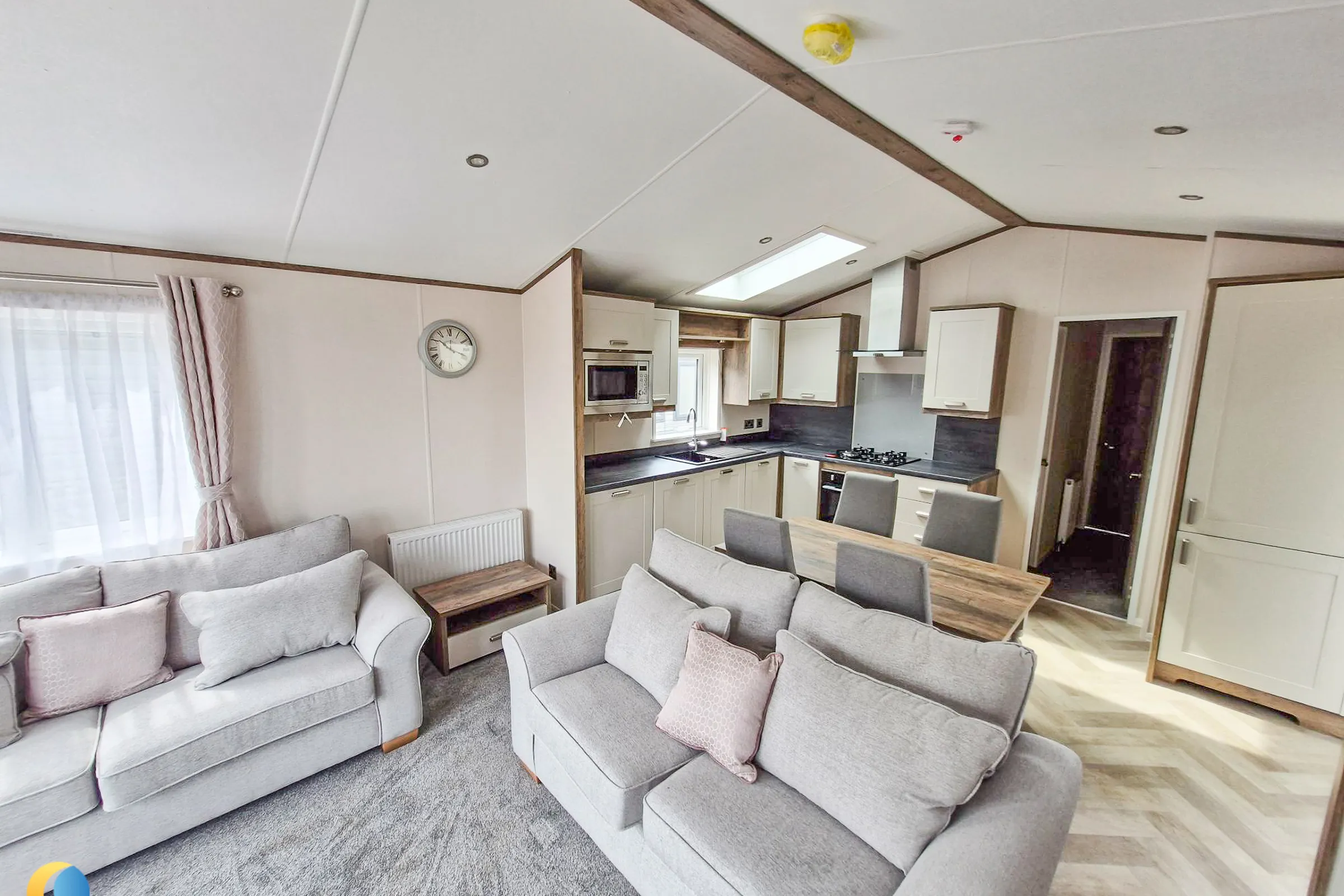 Coastfields 2025 Willerby Sheraton Elite spacious lounge with freestanding sofas