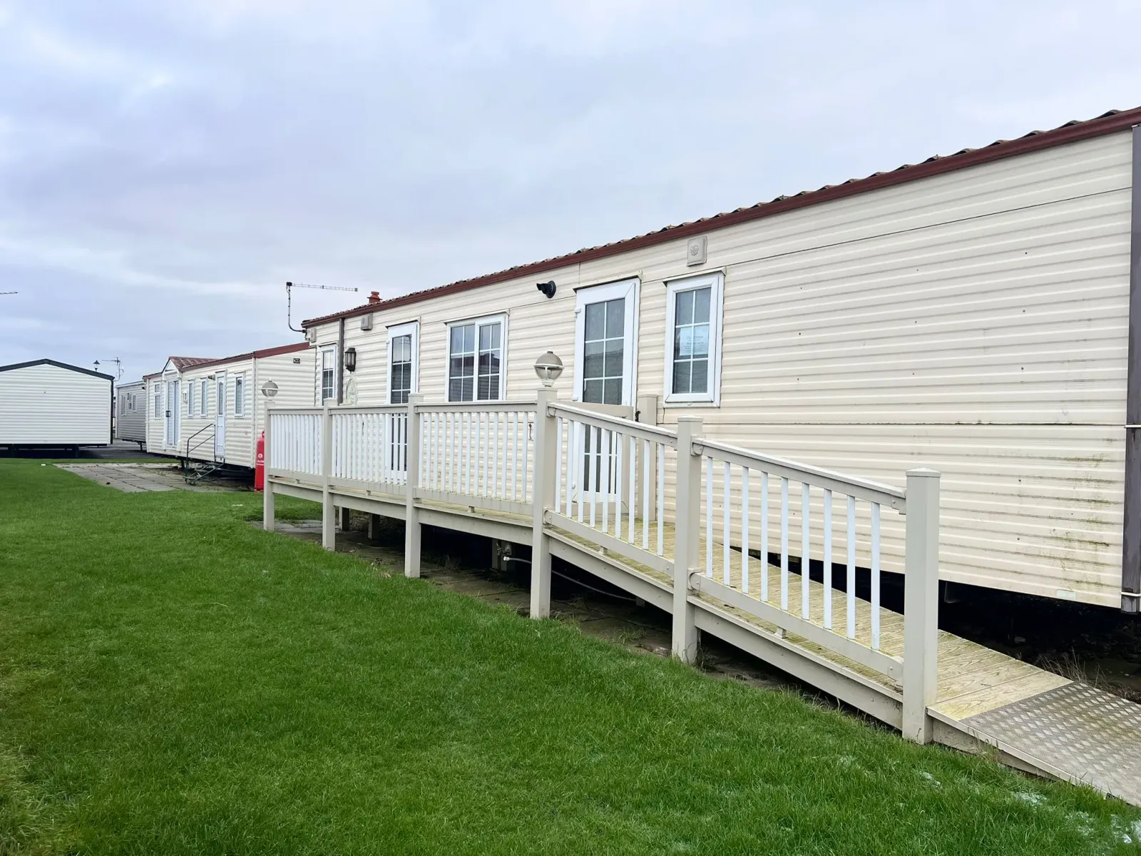2003 ABI Montrose 2 bed External