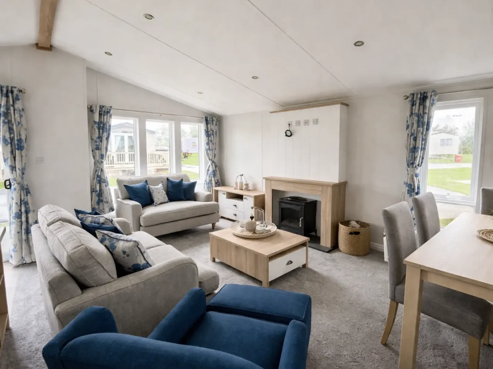 Lounge seating area in the 2026 Willerby Pinehurst