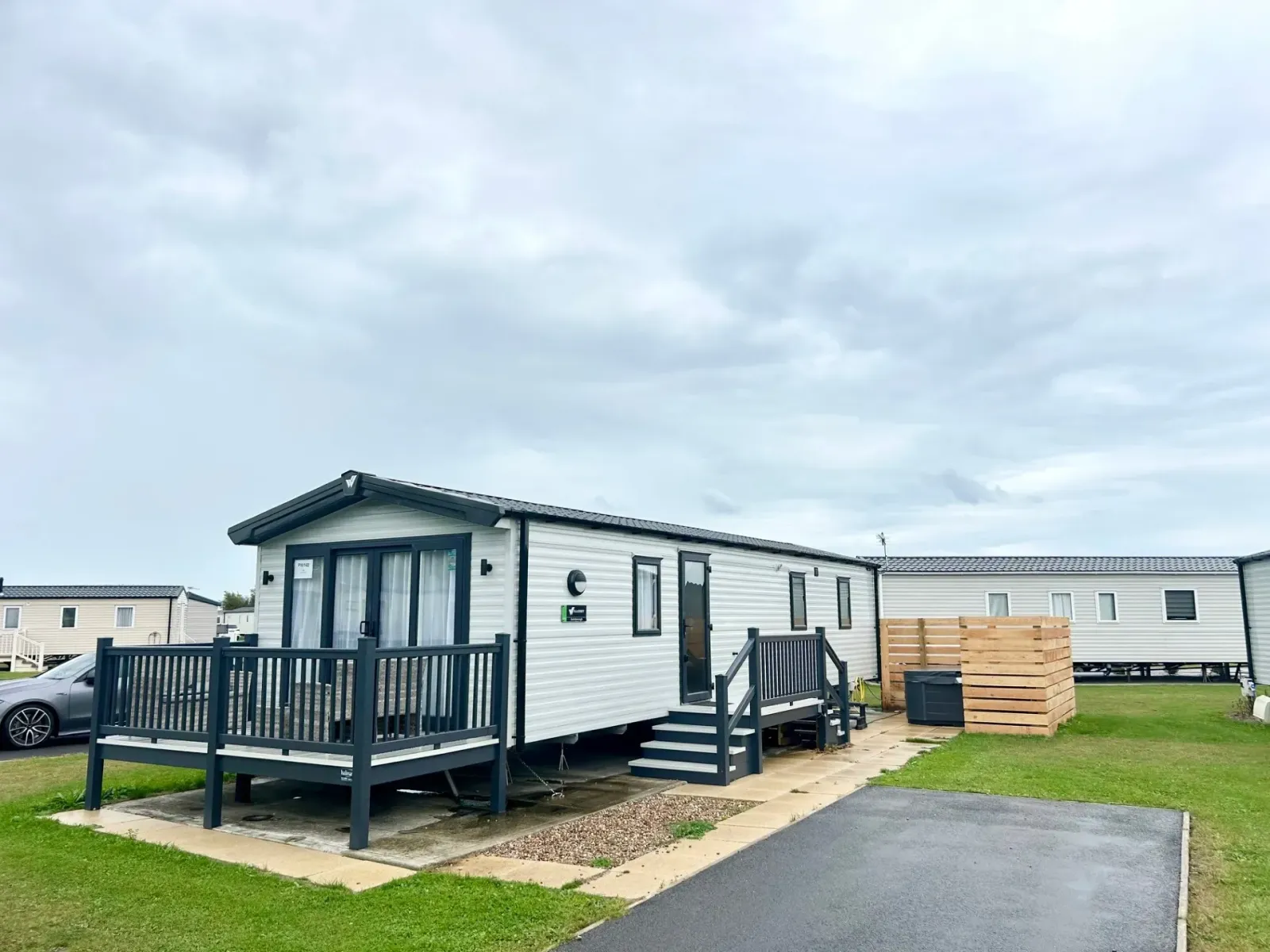 2023 Willerby Gainsborough holiday home with decking and hot tub at Grange Leisure Park, Mablethorpe
