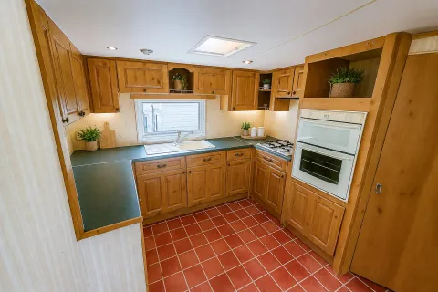 2002 ABI Lincolnshire kitchen area