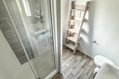 2025 Willerby Mapleton Bathroom