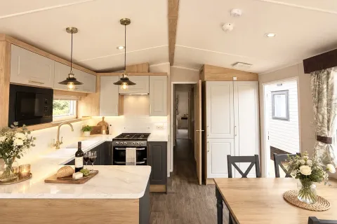2026 Swift Bordeaux Coastfields Fitted Kitchen (U2778)