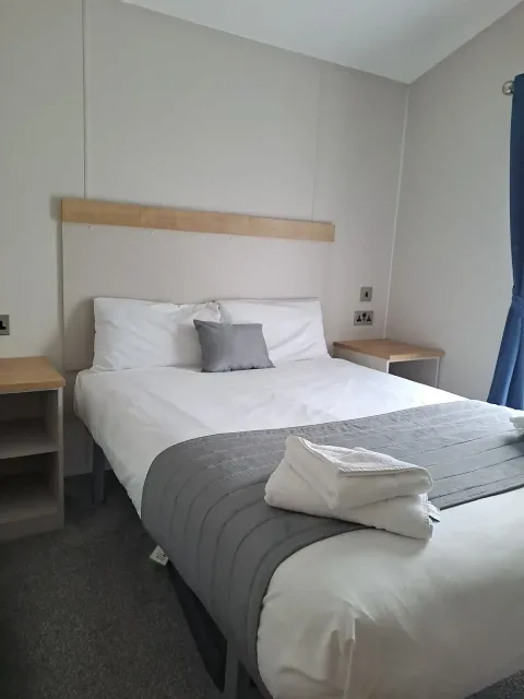 grange lake lodge sleeps 8