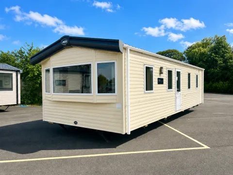 Front view of the 2014 ABI Vista Platinum at Grange Leisure Park