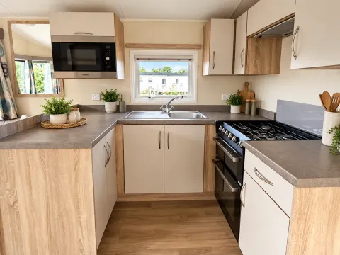 Coastfields 2018 Willerby Rio Gold Kitchen area