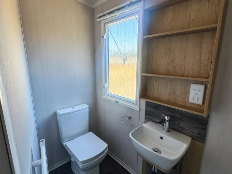 Coastfields 2026 Swift Bordeaux family bathroom at Skegness Fields