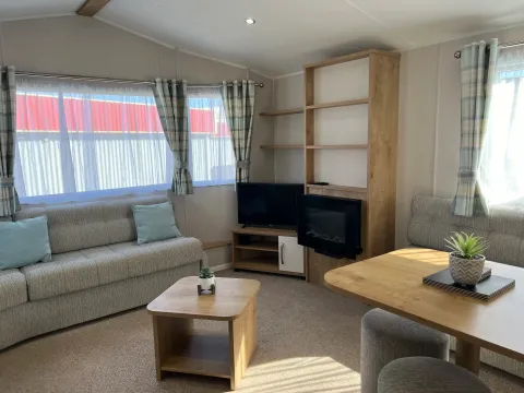 North shore gold caravan sleeps 6 WCF pet friendly