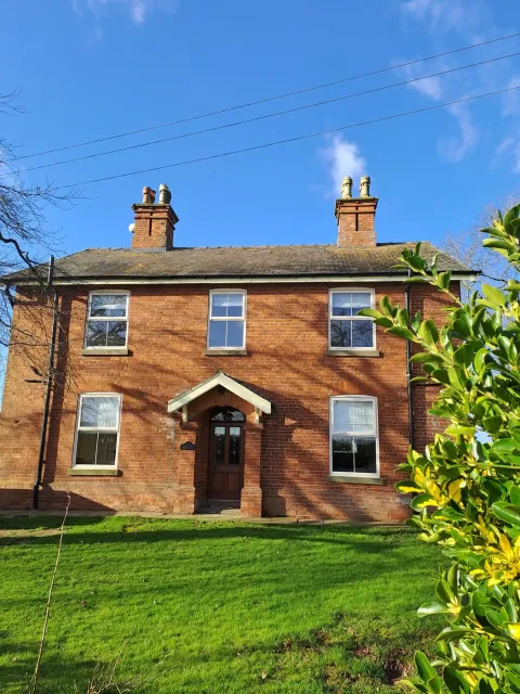 helsey farm house