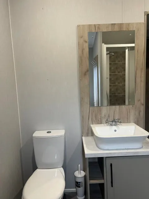 Platinum Lodge 4 Berth HT (LP20473)_Skegness Fields Platinum Lodge 4 HT WC (2)_Skegness Fields_6.