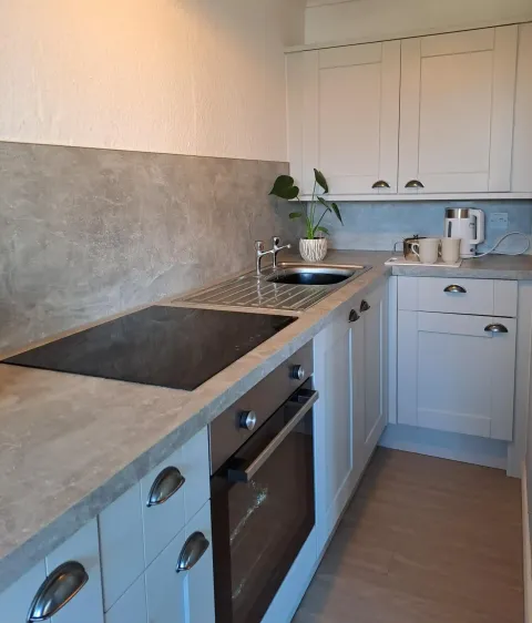 elmhirst apartment