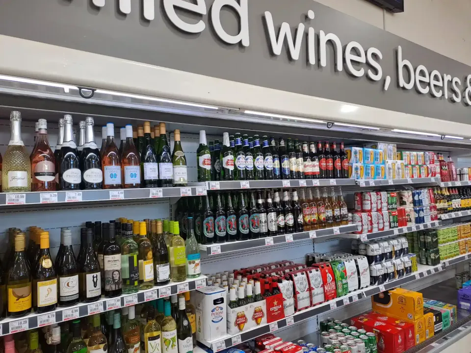 Coastfields Holiday Village Spar Shop